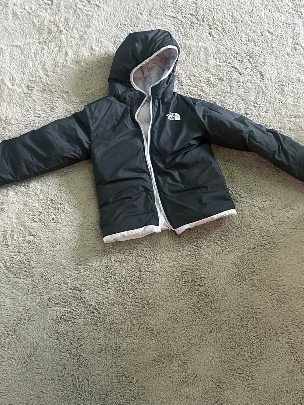 The North Face Kids Reversible Hooded Puffer Jacket — Purple & Black
